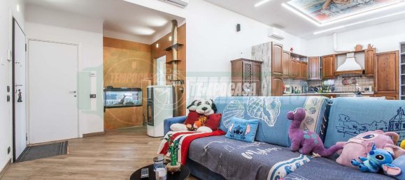 Квартира с 4 комнатами в Кастильоне Олона, Италия № 156162 15