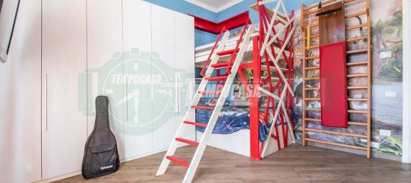 Квартира с 4 комнатами в Кастильоне Олона, Италия № 156162 12