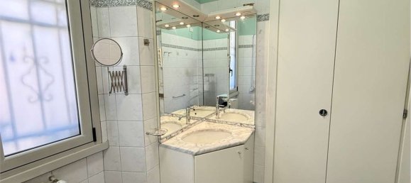 2 bedrooms Apartment in Milan, Italy No. 364195 22