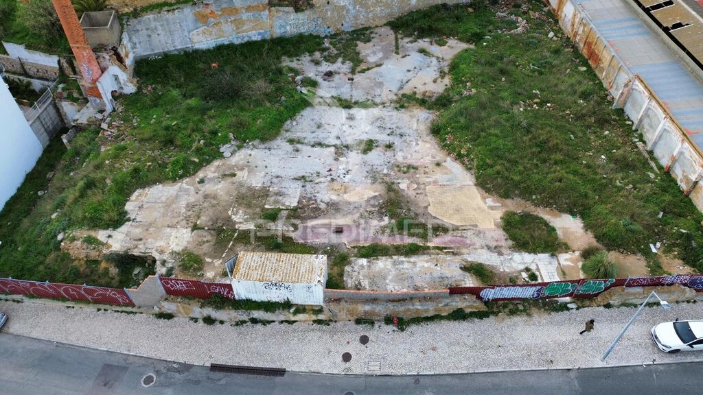  قطعة أرض في Setubal, Portugal 2264متر مربع رقم 94351