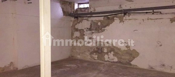 376m² Commercial property in La Valletta Brianza, Italy No. 311149 5