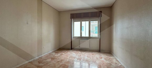Apartamento de 4 habitaciónes en Foggia, Italy No. 26124 15