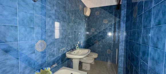 Apartamento de 4 habitaciónes en Foggia, Italy No. 26124 25