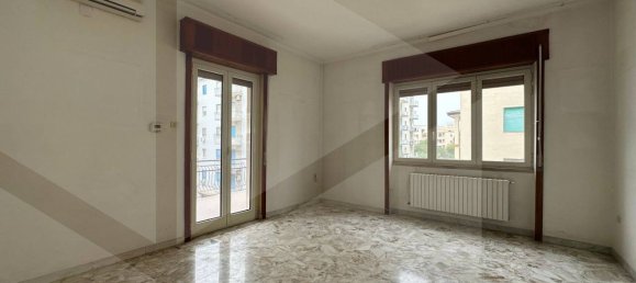 Apartamento de 4 habitaciónes en Foggia, Italy No. 26124 20