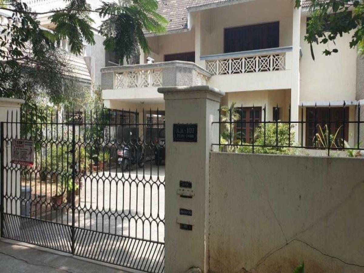 Casa T4 em Chennai, India N.º 8246