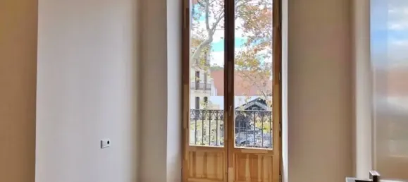 2 Schlafzimmer Wohnung in Ciutat Vella, Spain, Nr. 85125 10