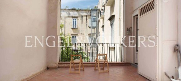 3 Schlafzimmer Wohnung in Naples, Italy, Nr. 129197 9