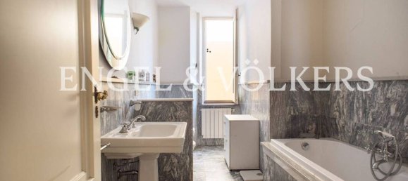 3 Schlafzimmer Wohnung in Naples, Italy, Nr. 129197 7