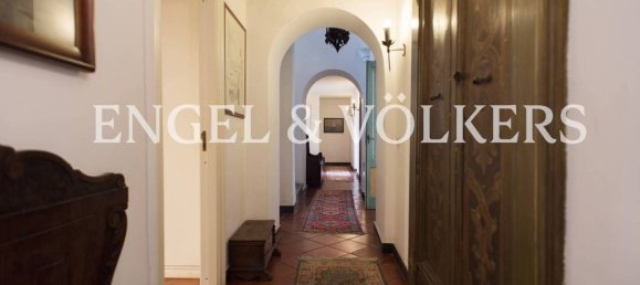 3 Schlafzimmer Wohnung in Naples, Italy, Nr. 129197 8