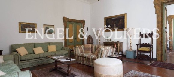 3 Schlafzimmer Wohnung in Naples, Italy, Nr. 129197 13