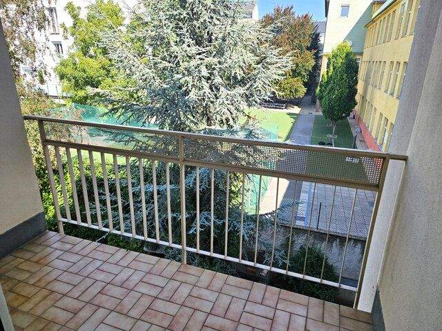 2 rooms Apartment in Dobling, Austria No. 235343