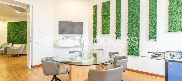 7 bedrooms Apartment in Rome, Italy No. 58720 4