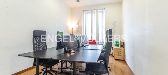 7 bedrooms Apartment in Rome, Italy No. 58720 10