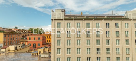 7 bedrooms Apartment in Rome, Italy No. 58720 22