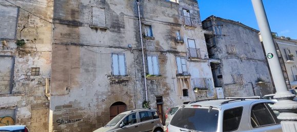 4-Zimmer Gebäude in Taranto, Italy, Nr. 93613 2