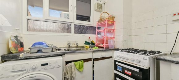 3 bedrooms Apartment in London, United Kingdom No. 9888 23