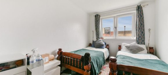 3 bedrooms Apartment in London, United Kingdom No. 9888 25