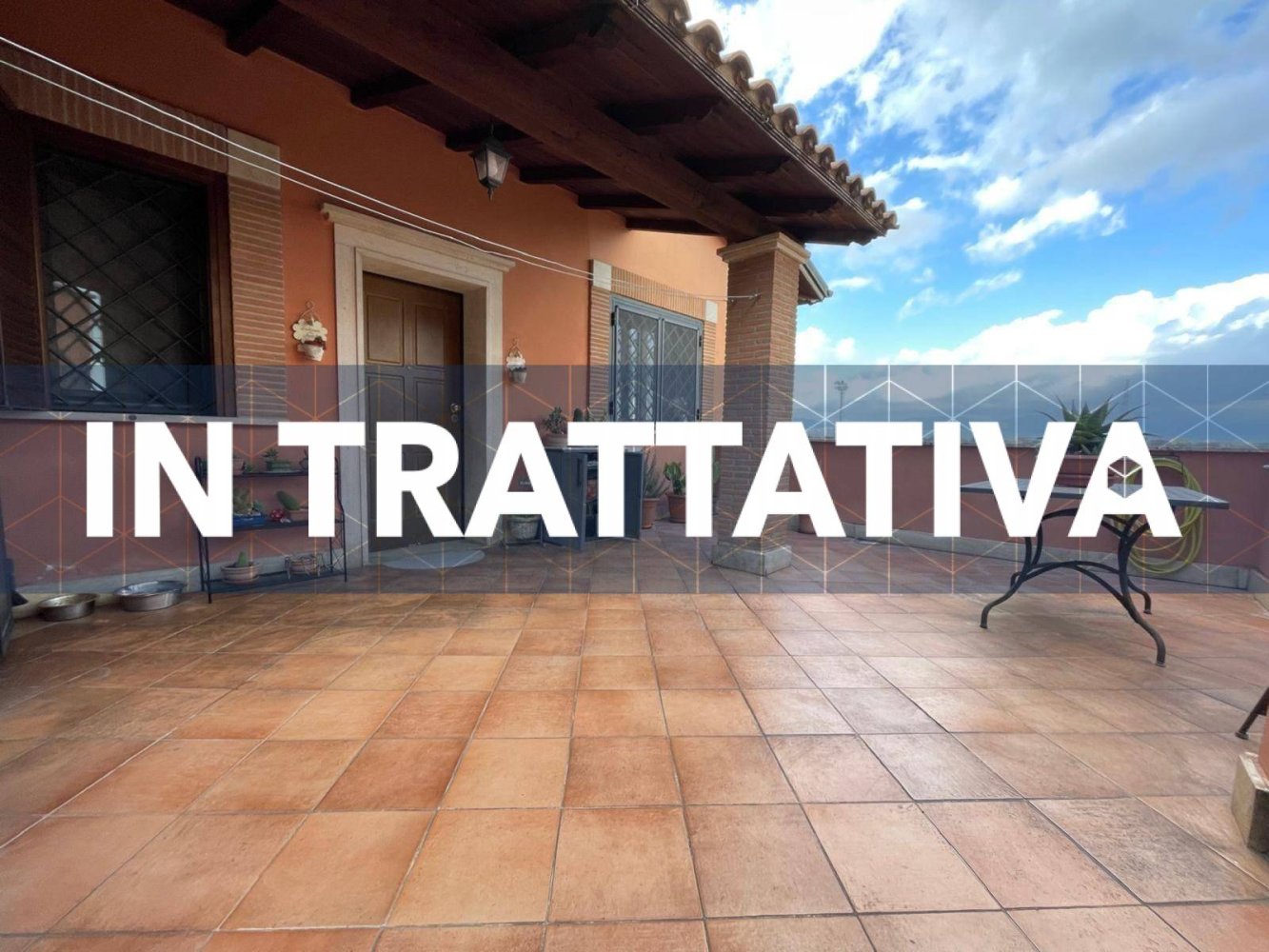 4 rooms Apartment in Rome, Italy No. 21297