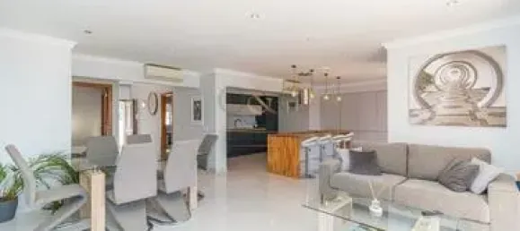 5 bedrooms Villa in Loule, Portugal No. 137992 2