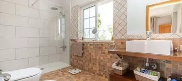 5 bedrooms Villa in Loule, Portugal No. 137992 16