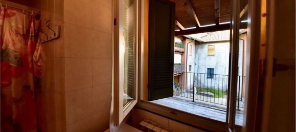 Apartamento de 2 divisões em Como, Italy N.º 313800 12