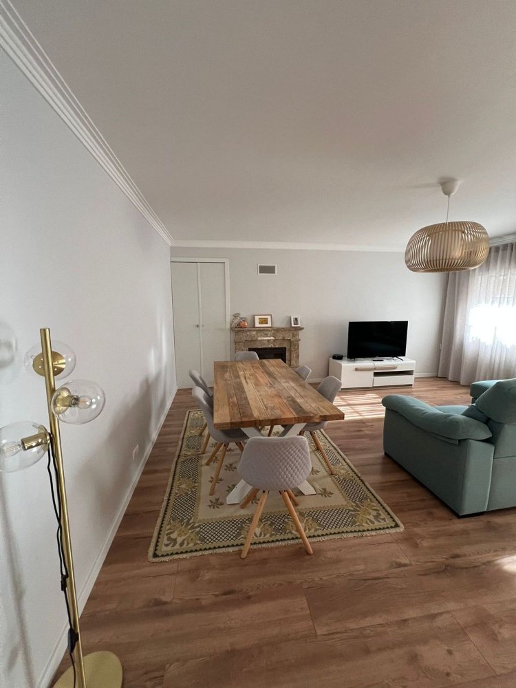 3 bedrooms Apartment in Samora Correia, Portugal No. 329569