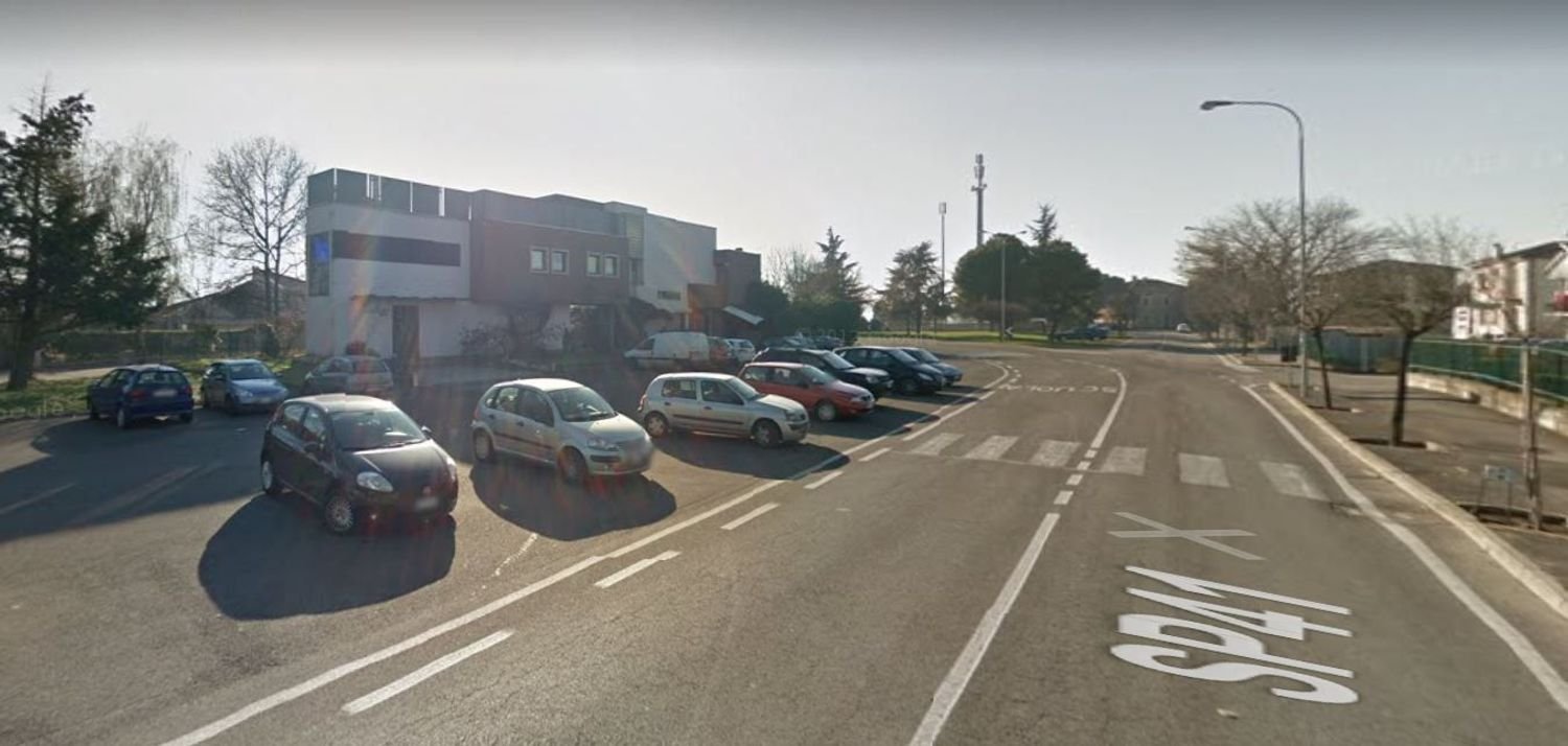 450m² Commercial property in Bevilacqua, Italy No. 395784