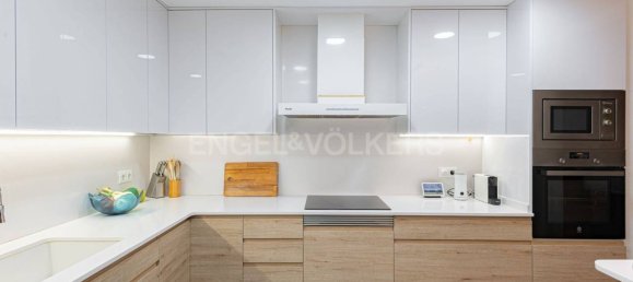 4 غرف نوم منزل ذو طابقين في Sants-Montjuic, Spain رقم 142816 19