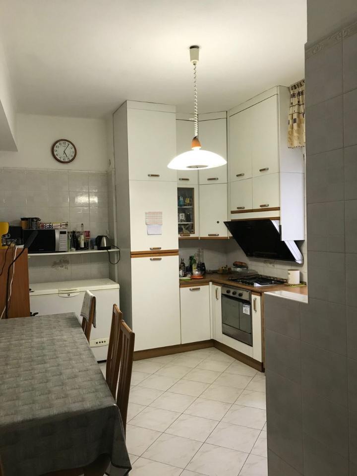 6 rooms Apartment in Trento, Italy No. 141643
