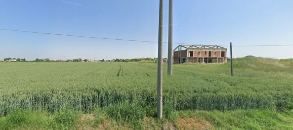 Terreno en Forlì, Italy 806 m² No. 106388 3