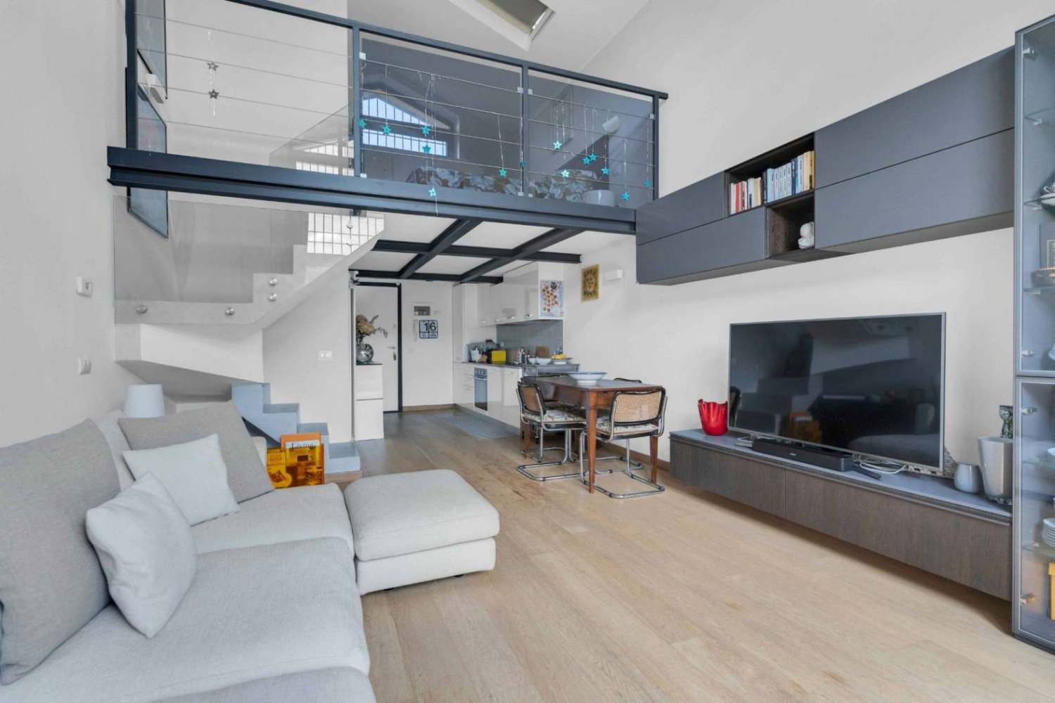 Apartamento de 1 dormitorio en Milan, Italy No. 282591