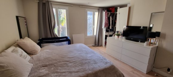 3 chambres Maison à Villecresnes, France No. 128764 9