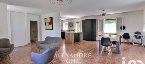 3 bedrooms House in Marseille, France No. 315882 8