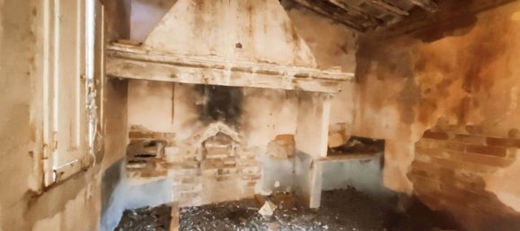 12 rooms House in Foiano della Chiana, Italy No. 227117 8