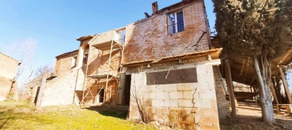 12 rooms House in Foiano della Chiana, Italy No. 227117 15