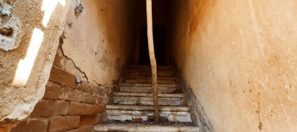 12 rooms House in Foiano della Chiana, Italy No. 227117 11