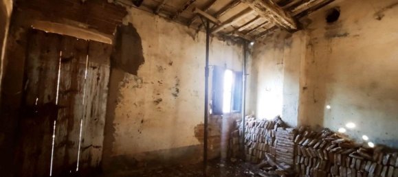 12 rooms House in Foiano della Chiana, Italy No. 227117 20