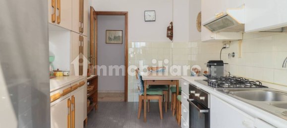 3 bedrooms Apartment in Turin, Italy No. 58346 11