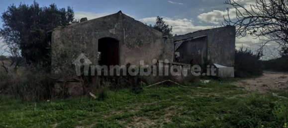 2 bedrooms House in Pachino, Italy No. 155046 6