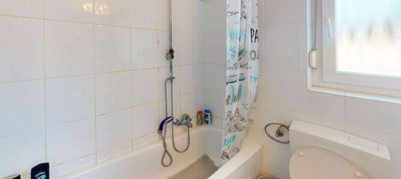 Apartamento T2 em Solingen, Germany N.º 74520 33