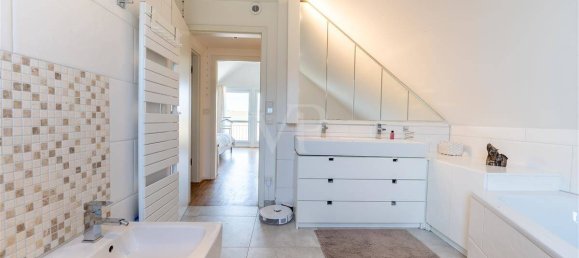 Casa de 3 dormitorios en Mayen-Koblenz, Germany No. 204549 9