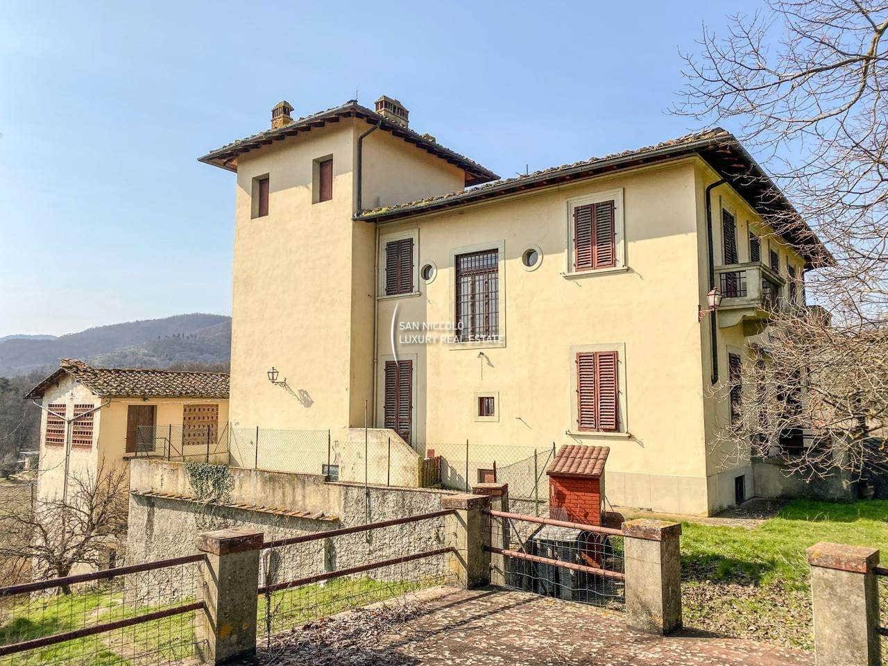 12 bedrooms Villa in Rignano sull'Arno, Italy No. 186376