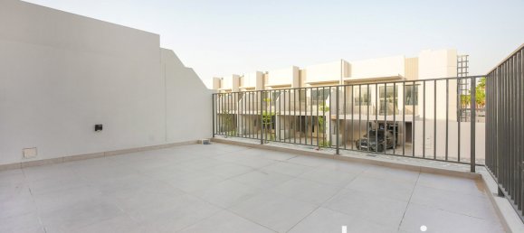 Adosado de 4 dormitorios en Mohammed Bin Rashid City, UAE No. 26505 4