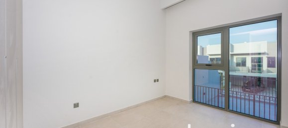 Adosado de 4 dormitorios en Mohammed Bin Rashid City, UAE No. 26505 10