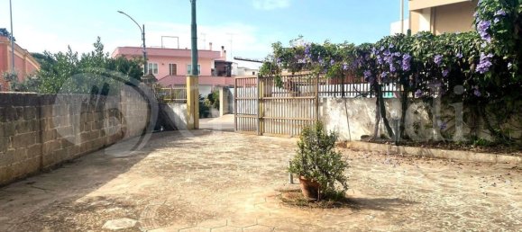 10-Zimmer Haus in Sannicola, Italy, Nr. 65330 9