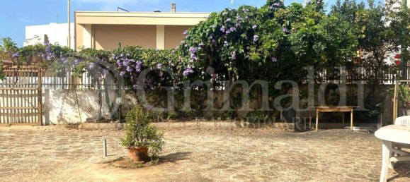 10-Zimmer Haus in Sannicola, Italy, Nr. 65330 11