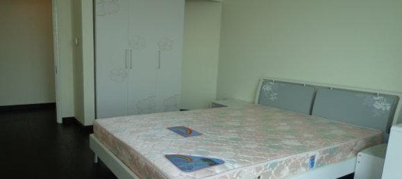 3 bedrooms Apartment in Hai Ba Trung, Vietnam No. 5570 12