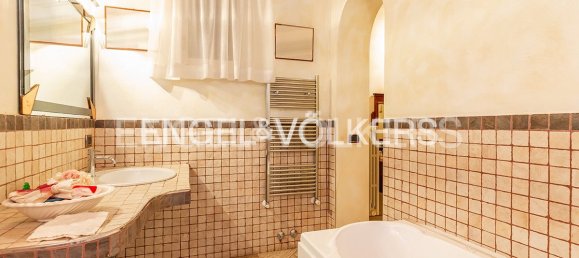 Villa de 6 dormitorios en Velletri, Italy No. 64732 21