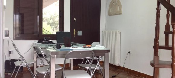 3 Schlafzimmer Property in Saronida, Greece, Nr. 2630 10