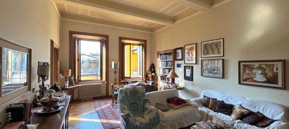 5-Zimmer Wohnung in Parma, Italy, Nr. 160105 2